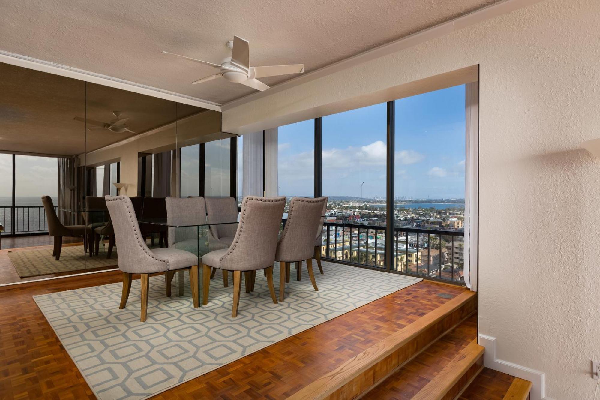 Capri By The Sea By All Seasons Resort Lodging San Diego Exterior photo
