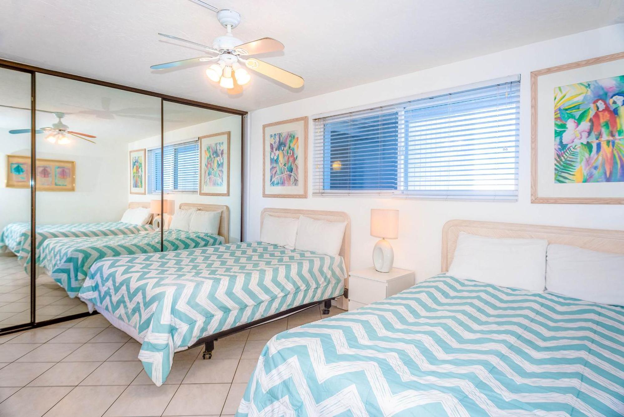Capri By The Sea By All Seasons Resort Lodging San Diego Room photo